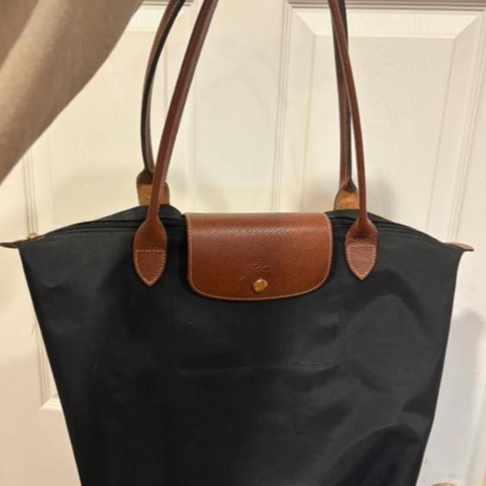 Longchamp Le Pilage black tote bag with brown leather trim